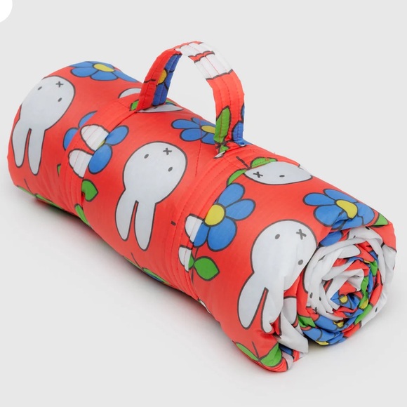 BAGGU Other - NWT BAGGU Puffy Picnic Blanket – Flower Miffy 🌸🐰☁️